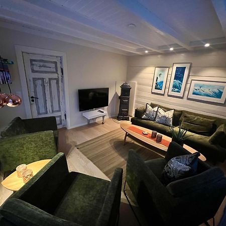 Kjosen Lodge, Lyngen. Lyngseidet Luaran gambar